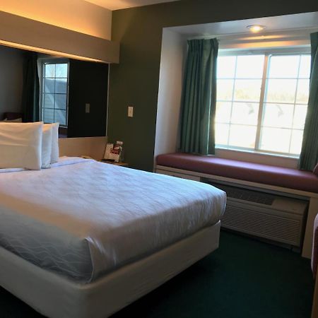 Mariner'S Village Resort Carlyle Dış mekan fotoğraf