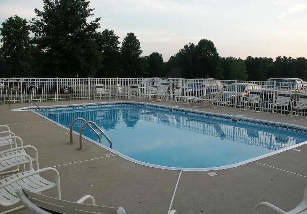 Mariner'S Village Resort Carlyle Dış mekan fotoğraf